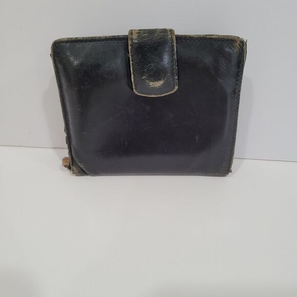 Salvatore Ferragamo Damaged Gancini Wallet Medium Bifold Black Nero - Picture 2 of 10